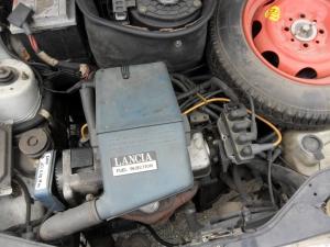 LANCIA Y10 Motor. benzin fűzött blokk hengerfejjel bontott alkatrész