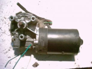 VW PASSAT 93-96 Ablaktörlő motor első bontott alkatrész