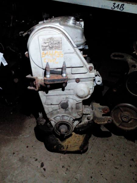HONDA CIVIC -91 Motor. benzin fűzött blokk hengerfejjel bontott alkatrész