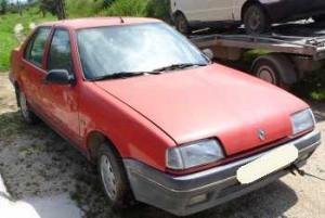RENAULT R19 -92 Bal hátsó ajtóüveg bontott alkatrész
