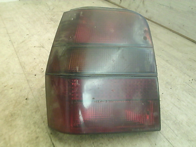 VW POLO II. 91-94 Bal hátsó lámpa bontott alkatrész