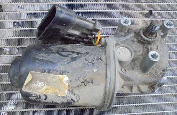 OPEL TIGRA Ablaktörlő motor első bontott alkatrész