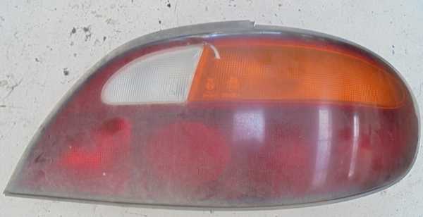 HYUNDAI LANTRA 96- Jobb hátsó lámpa bontott alkatrész