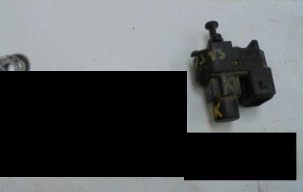 FORD FOCUS 98-04 Féklámpa pedál kapcsoló bontott alkatrész