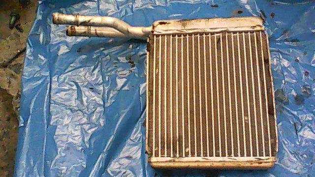 FORD FOCUS 98-04 Fűtőradiátor bontott alkatrész
