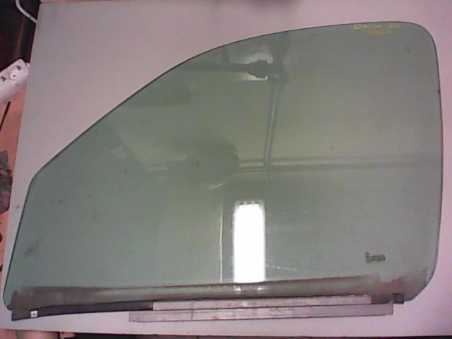 RENAULT KANGOO 03- Bal első ajtóüveg bontott alkatrész