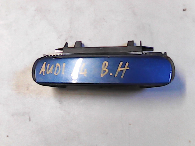AUDI A4 01-04 Bal hátsó külső kilincs bontott alkatrész