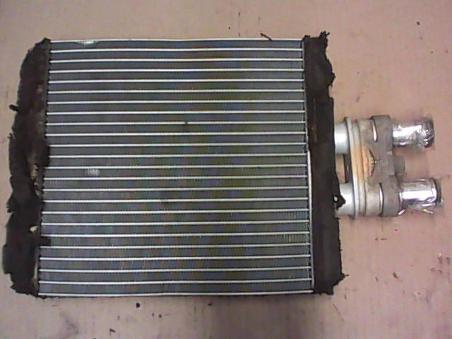 VW POLO V. 02-05 Fűtőradiátor bontott alkatrész