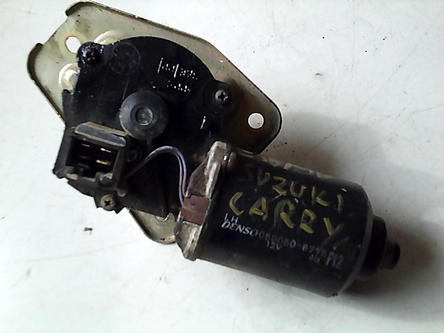 SUZUKI CARRY 99-05 Ablaktörlő motor első bontott alkatrész