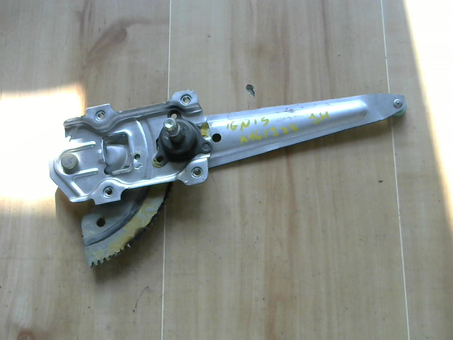 SUZUKI IGNIS Jobb hátsó ablakemelő szerkezet mechanikus bontott alkatrész