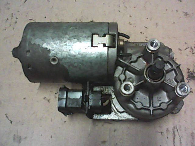 FORD TRANSIT 86-91 Ablaktörlő motor első bontott alkatrész