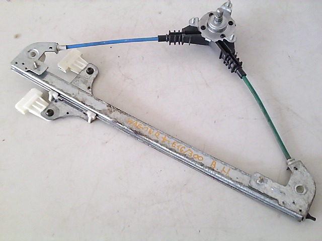 SUZUKI WagonR+ Bal első ablakemelő szerkezet mechanikus bontott alkatrész