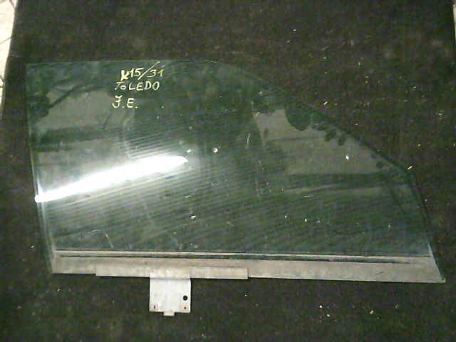 SEAT TOLEDO -99 Jobb első ajtóüveg bontott alkatrész