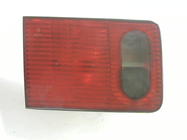 AUDI A8 94.06-02.12 Bal belső hátsó lámpa bontott alkatrész