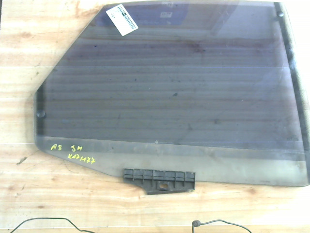AUDI A8 94.06-02.12 Jobb hátsó ajtóüveg bontott alkatrész