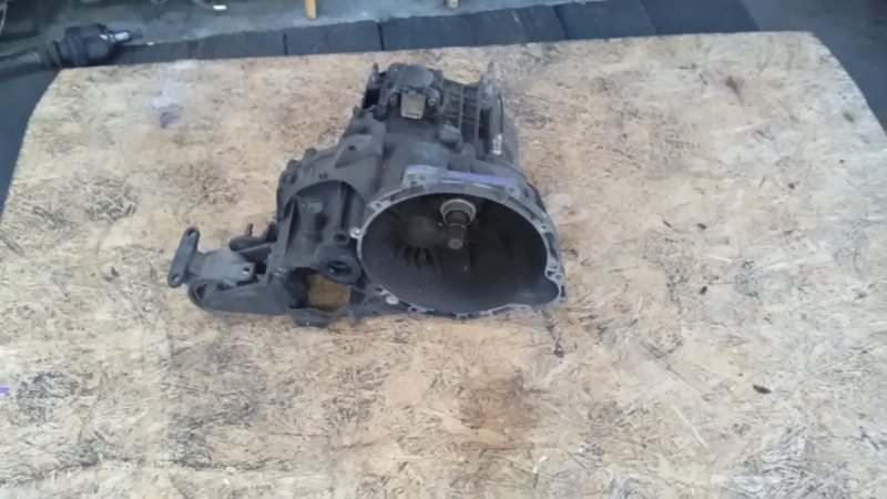 FORD MONDEO 93-96 Sebességváltó, dízel manuális bontott alkatrész