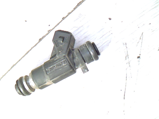 VW POLO III. 94-99 Injektor befecskendező hengerenkénti bontott alkatrész