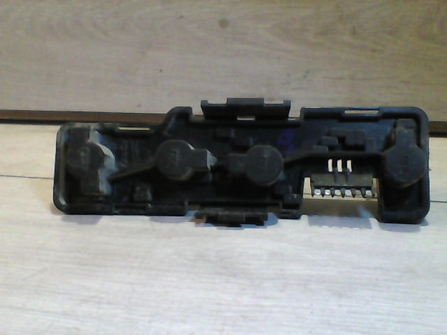 OPEL ASTRA F 91-94 Bal hátsó lámpa foglalat bontott alkatrész