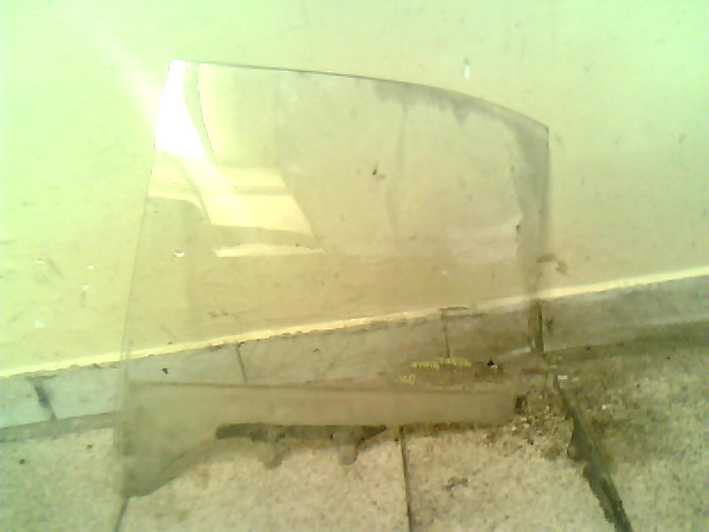 HYUNDAI ACCENT 94-97 Bal hátsó ajtóüveg bontott alkatrész