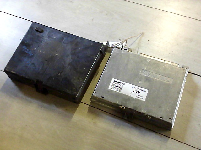 RENAULT MEGANE 95-99 Motorvezérlő elektronika / 1.4i bontott alkatrész