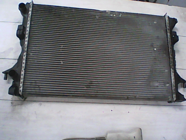 RENAULT LAGUNA 00-05 Vízhűtő, radiátor bontott alkatrész