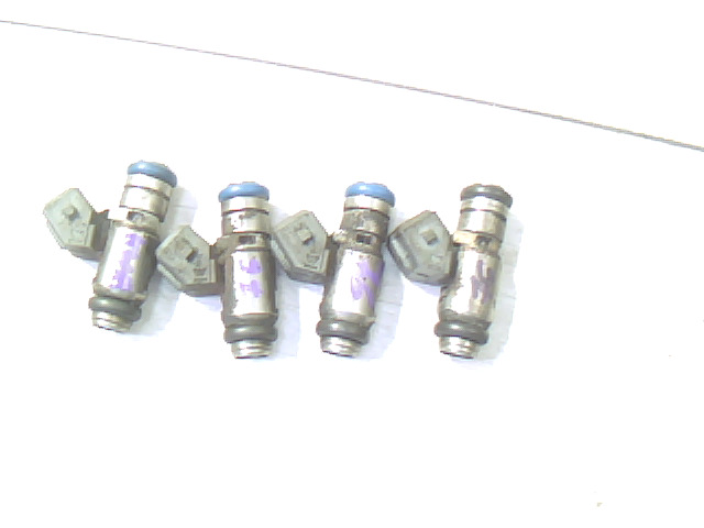RENAULT MEGANE SCENIC 97-99 Injektor befecskendező hengerenkénti bontott alkatrész