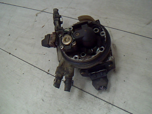 RENAULT R19 92- Központi injektor befecskendező bontott alkatrész