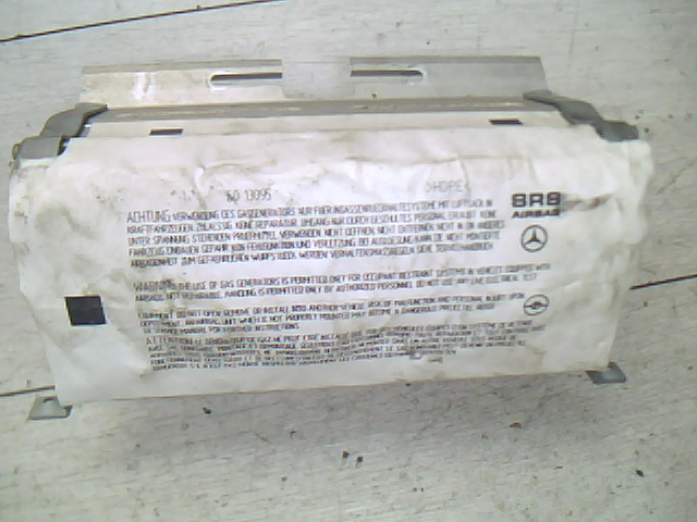 MERCEDES A W168 1997.10.01-2001.04.30 Utasoldali műszerfal légzsák bontott alkatrész