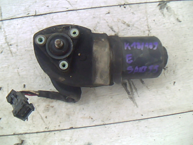 SAAB 9-5 01- Ablaktörlő motor első bontott alkatrész