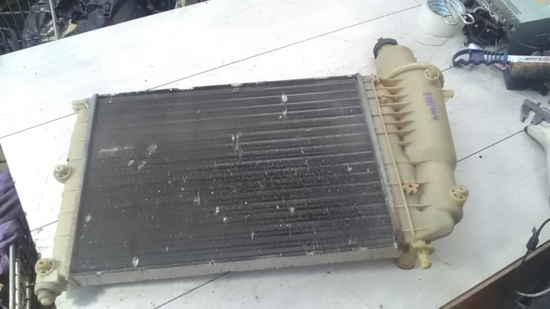 LANCIA Y   96- Vízhűtő. radiátor bontott alkatrész