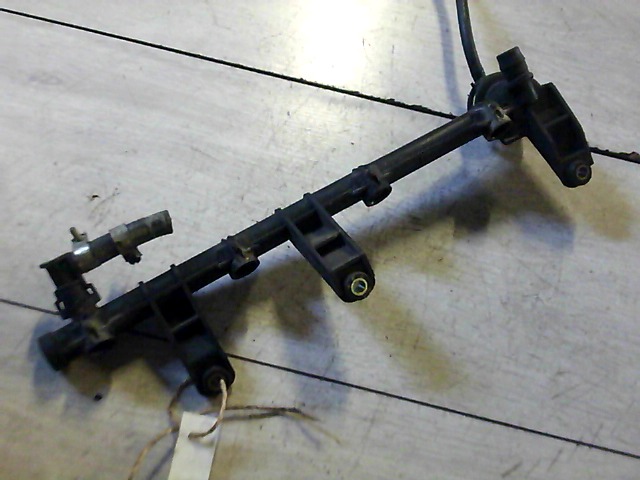 RENAULT MEGANE 95-99 Injektor befecskendező híd  bontott alkatrész
