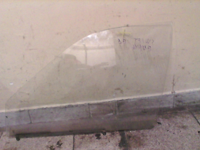 SUZUKI SWIFT 96-05 Bal első ajtóüveg bontott alkatrész