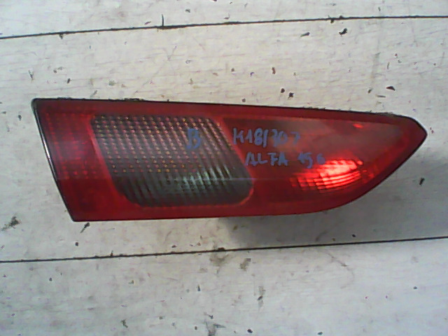 ALFA ROMEO 156 97-03 Bal belső hátsó lámpa bontott alkatrész