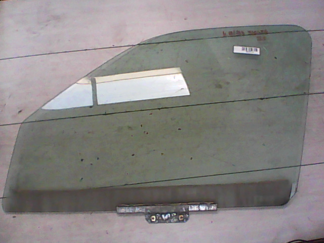 FORD FIESTA 96-99 Bal első ajtóüveg bontott alkatrész