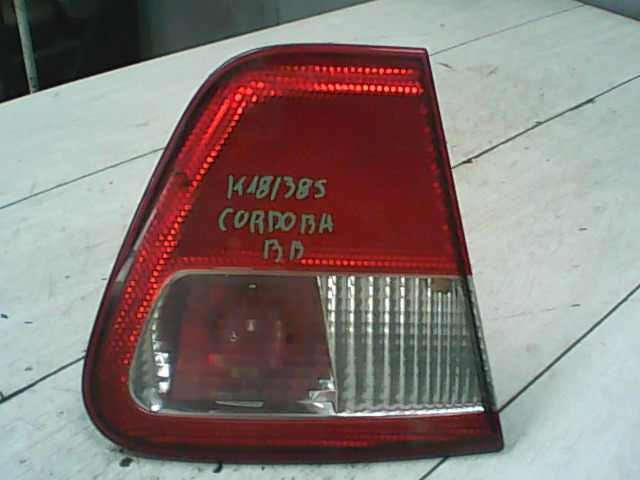 SEAT CORDOBA 99-02 Bal belső hátsó lámpa bontott alkatrész