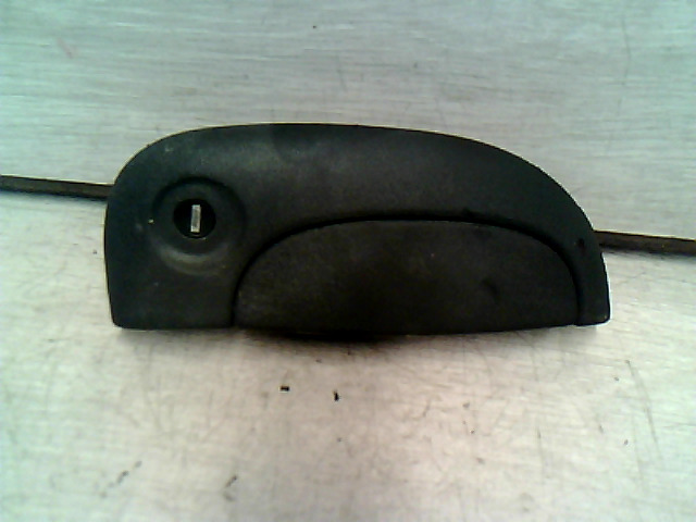 RENAULT KANGOO 97-03 Külsőnkilincs jobb első dugózárral kulcs nélkül bontott alkatrész
