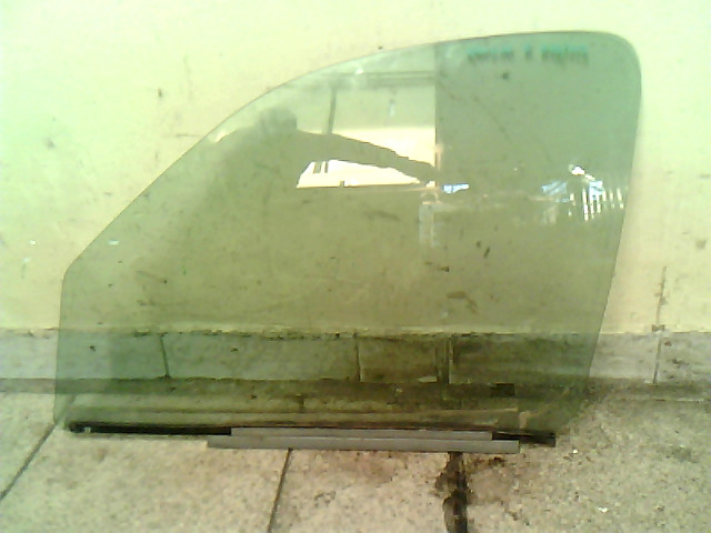 RENAULT KANGOO 97-03 Bal első ajtóüveg bontott alkatrész