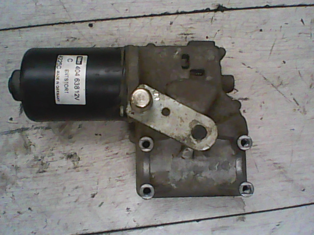 PEUGEOT 307 01-05 Ablaktörlő motor első bontott alkatrész
