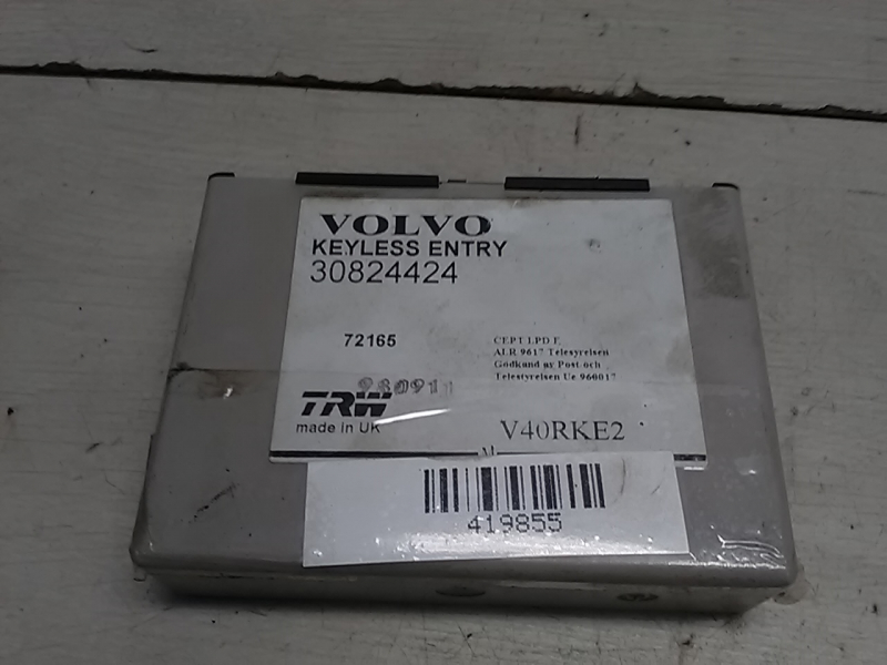 VOLVO V40 Központizár vezérlő elektronika bontott alkatrész