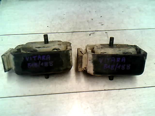 SUZUKI VITARA 88.05-97 Motortartó bak bontott alkatrész