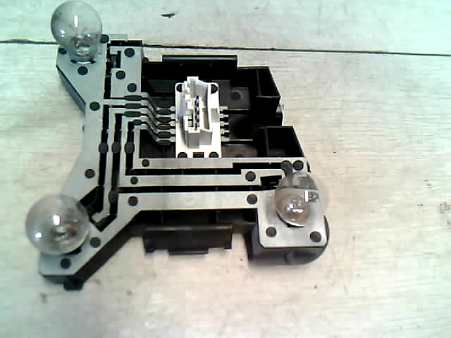RENAULT R19 92- Bal hátsó lámpa foglalat bontott alkatrész
