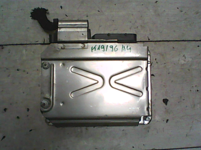 AUDI A4 01-04 Motorvezérlő egység ecu pcm modul bontott alkatrész