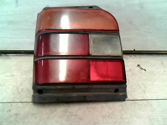 MARUTI 800 Jobb hátsó lámpa bontott alkatrész