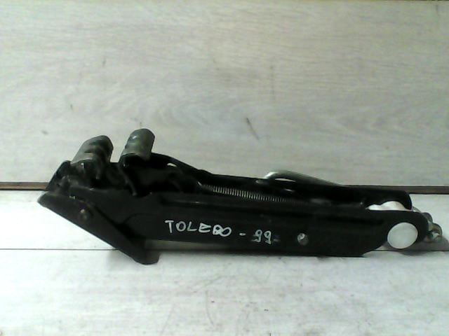 SEAT TOLEDO -99 Autóemelő bontott alkatrész