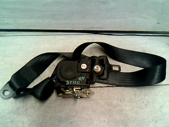 FIAT STILO 01.09-06.12 Bal hátsó biztonsági öv bontott alkatrész