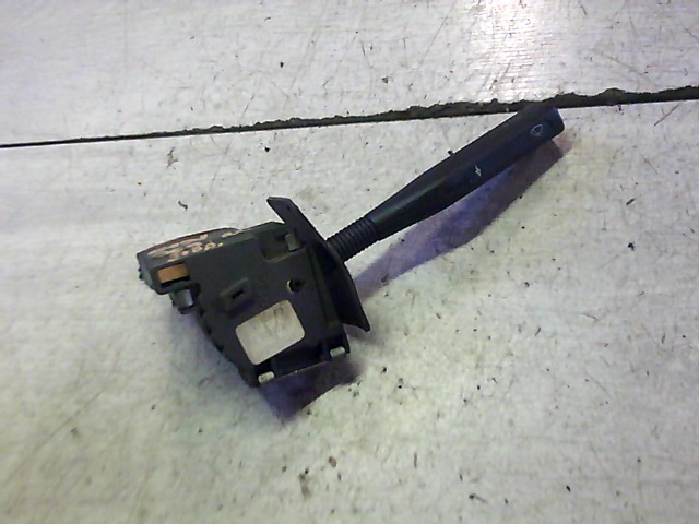 CITROEN BX Kormánykapcsoló jobb ablaktörlő bontott alkatrész