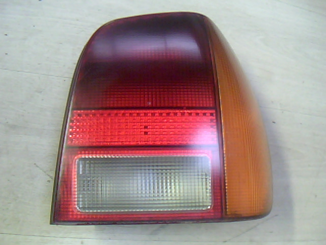 VW POLO III. 94-99 Jobb hátsó lámpa bontott alkatrész