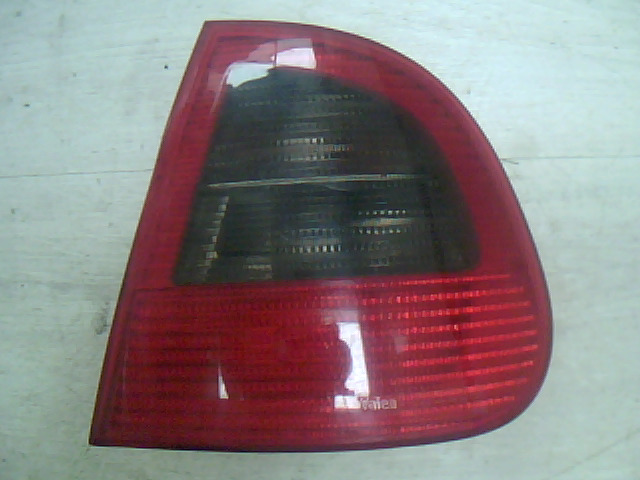 SEAT CORDOBA 93-99 Jobb külső hátsó lámpa bontott alkatrész