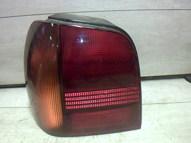 VW POLO III. 94-99 Bal hátsó lámpa bontott alkatrész
