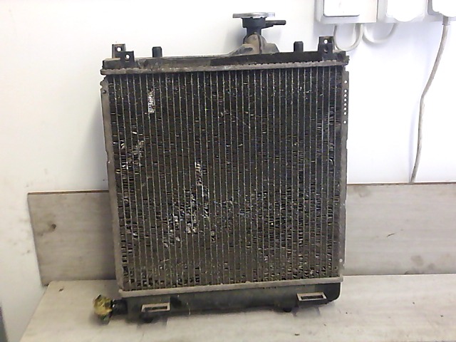 SUZUKI WAGON R Vízhűtő. radiátor bontott alkatrész